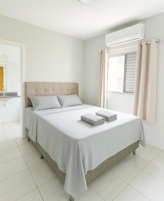 Segismundo Pereira Apartamento | Apartamento c Ar condicionado 5 minutos UFU, Parque Sabia e Shopping