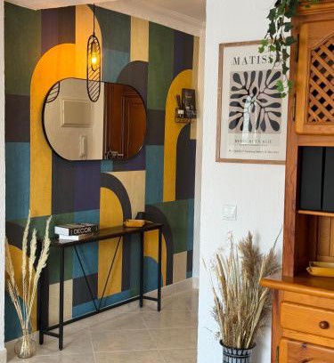 Huelva Apartamento | Apartamento Chic in Huelva 4 habitaciones