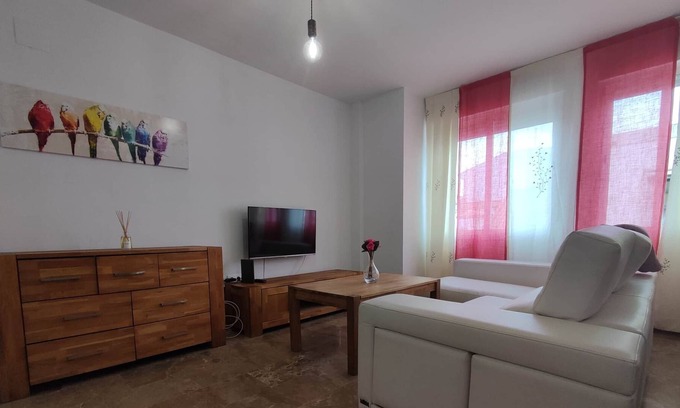 Valdeolleros Apartamento | Apartamento Cobo de Guzmán