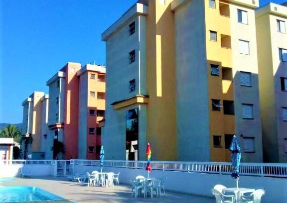 Ipiranguinha Apartamento | APARTAMENTO COM PISCINA E CHURRASQUEIRA EM UBATUBA