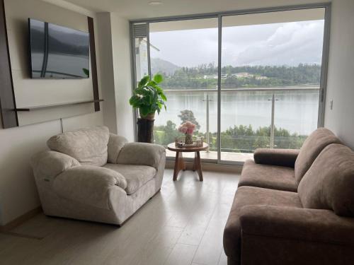 Paipa Apartamento | Apartamento con vista al lago Sochagota