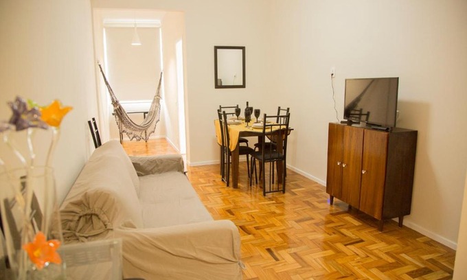 Copacabana Apartamento | APARTAMENTO CONFORTÁVEL EM COPACABANA