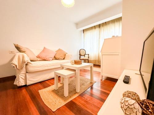 Cee Apartamento | Apartamento Cozy by ALÔGA