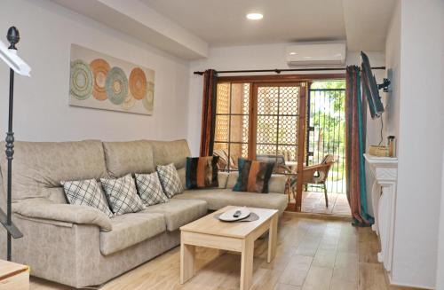 Centro Comercial Bahia Sur Apartamento | Apartamento Dúplex Bahia Sur