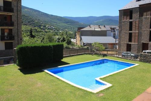 Sort Apartamento | Apartamento dúplex en Sort con piscina