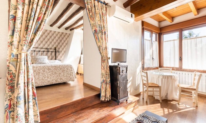 Adahuesca Apartamento | Apartamento Deluxe con Jacuzzi