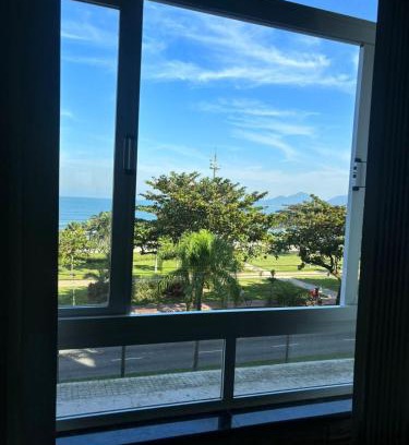 Embare Apartamento | Apartamento em Santos-Embaré Vista ao Mar
