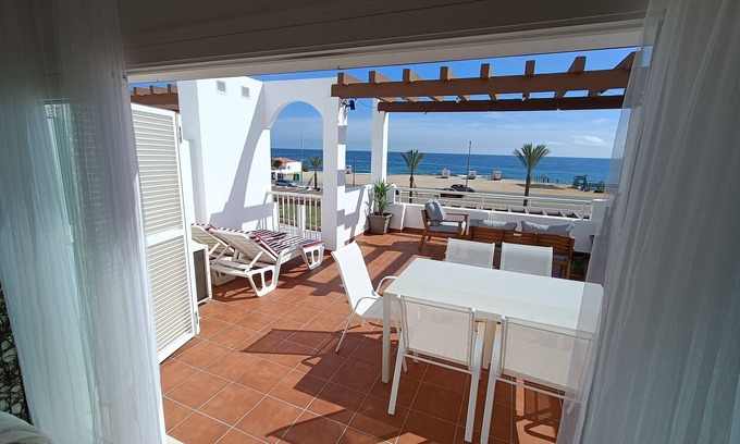 Vista de los Angeles-Rumina Apartamento | Apartamento en 1ª Linea con Vistas al Mar, Fibra, Ascensor y Piscina Comunitaria