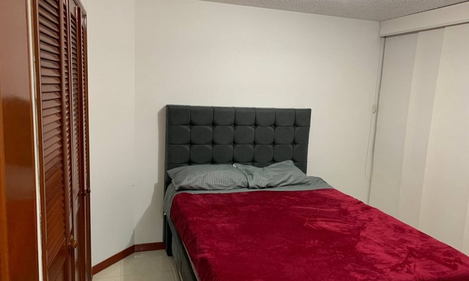 Usaquen Apartamento | Apartamento en cedritos con parqueadero gratuito cerca de vías principales