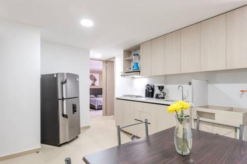 Florida Nueva Apartamento | Apartamento en Laureles 2BR con rooftop y piscina 702