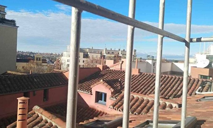 Barrio de La Latina Apartamento | Apartamento Encantador. Madrid Centro. A/C & Wi-Fi