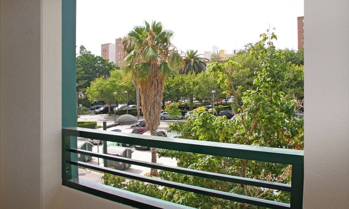 Ciutat de les Arts i les Ciencies Apartamento | APARTAMENTO LAS CIENCIAS F. WIFI + AIRE ACONDICIONADO + PARKING