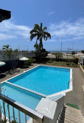 Caraballeda Apartamento | Apartamento frente a la playa de la guaira