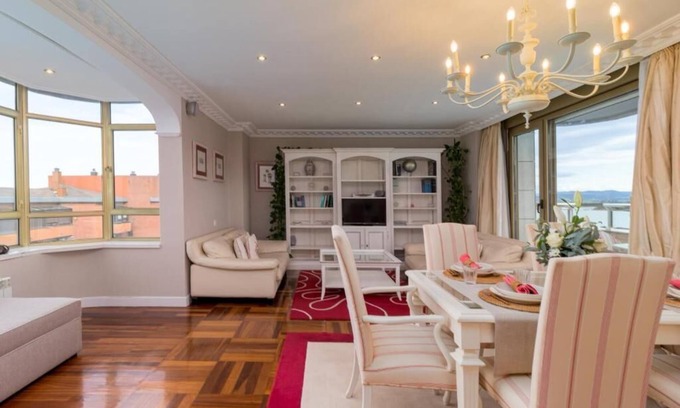 Santander Apartamento | Apartamento Junto Playa Sardinero Con Parking