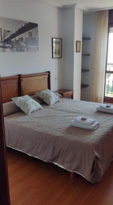 Figueras (Castropol) Apartamento | Apartamento Laguna
