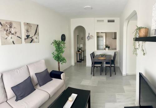 Bormujos Apartamento | Apartamento Liru Bormujos 3, a 5 minutos de Sevilla