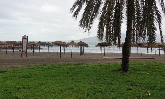 Las Acacias Apartamento | Apartamento Málaga, en El Palo
