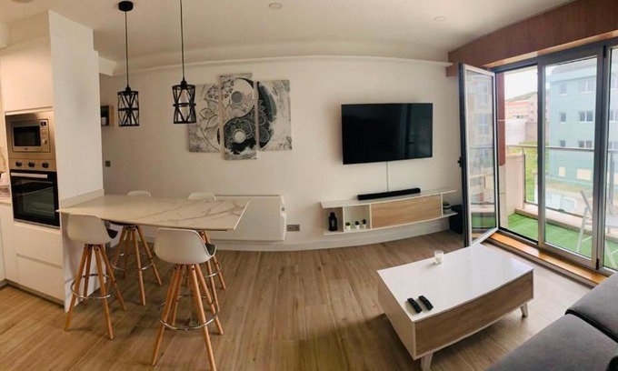 Malpica de Bergantinos Apartamento | Apartamento moderno malpica