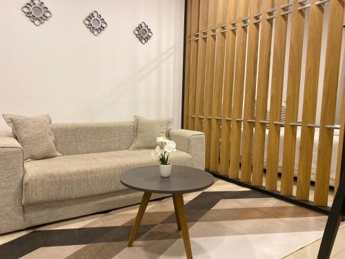 Encarnacion Apartamento | Apartamento Monoambiente en Encarnación con Parking
