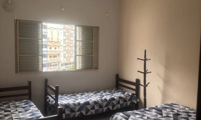 Aparecida Apartamento | Apartamento na calçada do Santuário, ao lado da Feira e de frente o Teleférico.