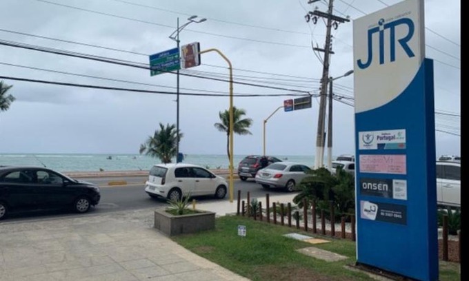Jatiuca Apartamento | Apartamento na praia de Jatiúca com piscina e área de lazer