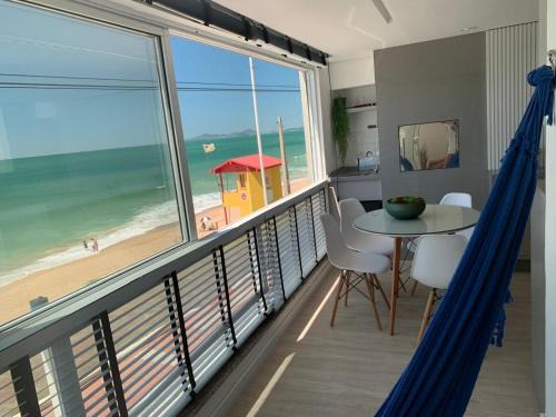 Barra Velha Apartamento | Apartamento pé na areia em Barra Velha