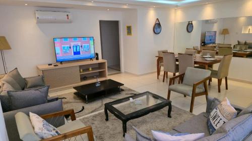 Centro Apartamento | Apartamento pé na areia inteiro-4 quartos 3 cama casal ,4 camas solteiro-3 salas cozinha