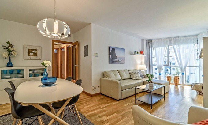 Ripollet Apartamento | Apartamento&piscina cerca de Barcelona