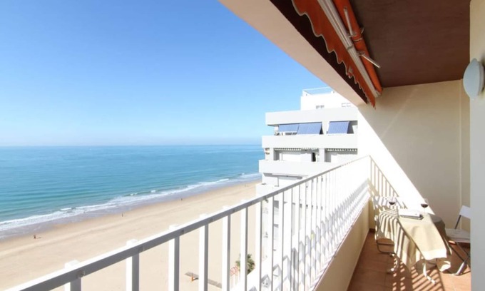 Cadiz Apartamento | Apartamento Playa Victoria Cadiz