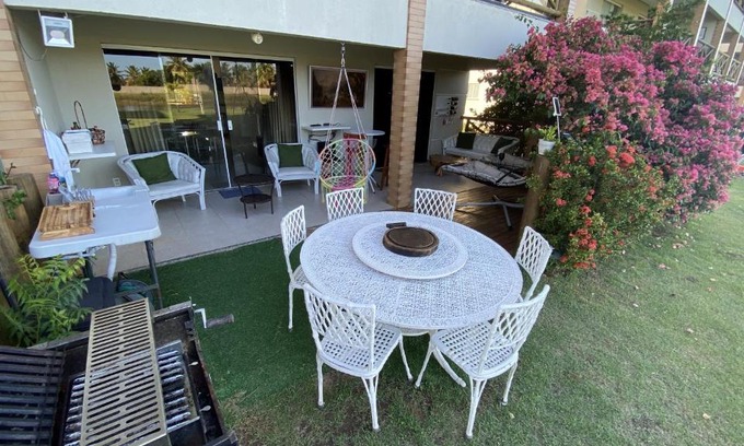 Estancia Apartamento | Apartamento térreo confortável no Condomínio Villa das Águas