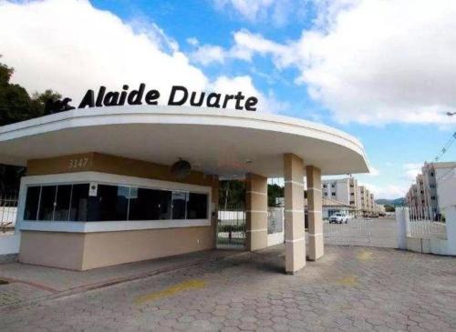 Forquilhas Apartamento | Apartamento térreo de 1 quarto próximo a Arena Opus