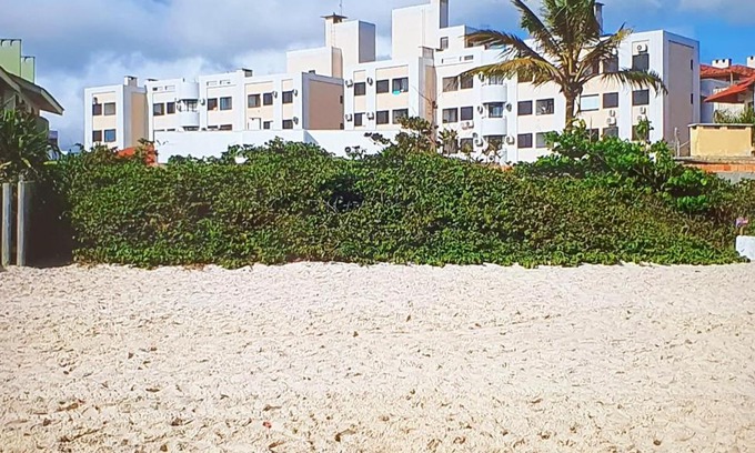 Ingleses do Rio Vermelho Apartamento | Apartamento TOP no centrinho da praia 01 quarto