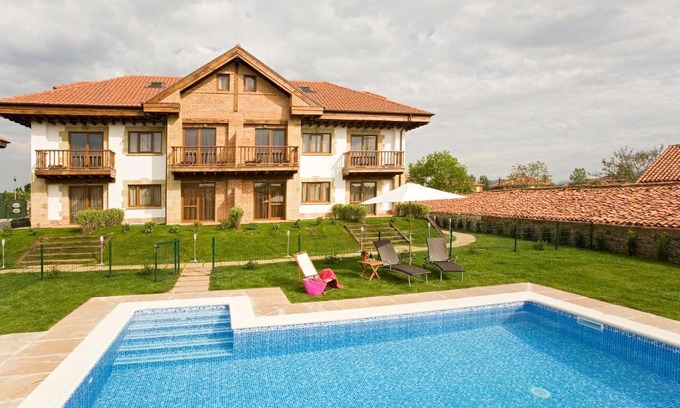 Santillana del Mar Apartamento | Apartamentos Ciudad de Petra