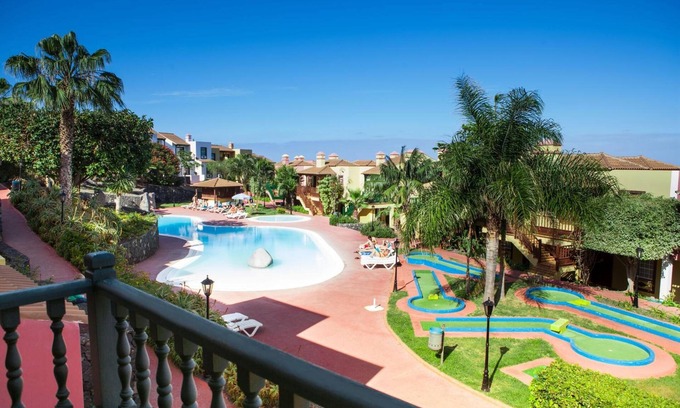 Brena Baja Apartamento | Apartamentos Oasis San Antonio