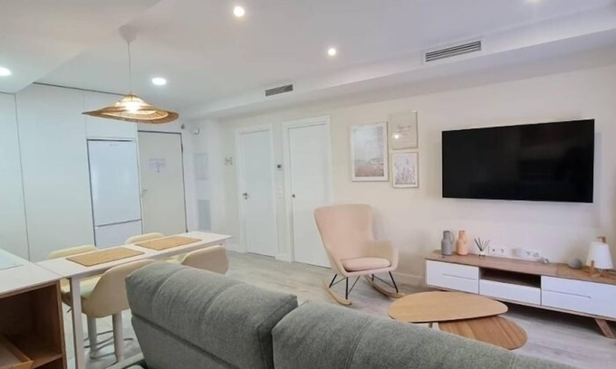 Almeria Apartamento | Apartamentos Paseo Marítimo 10