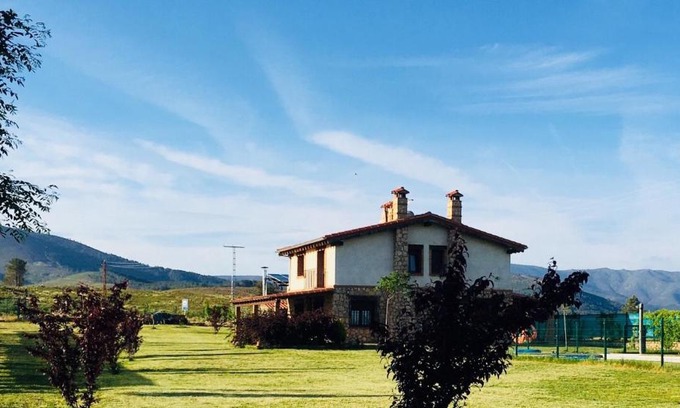 Villasbuenas de Gata Apartamento | Apartamentos Rurales La Fatela