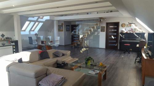 Ustarbowo Apartamento | Apartamenty Holiday Slaw jacuzzi bilard