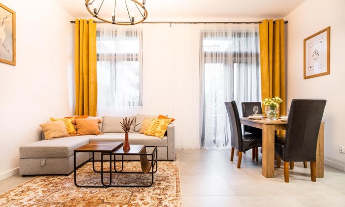 Radom Apartamento | ApartamentySnu, Jagielloński Premium II z parkingiem, Centrum