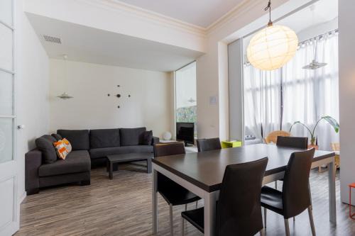 Esquerra de l'Eixample Apartamento | ApartEasy - Casanova Elegance
