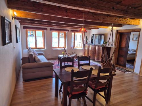 Trebic Apartamento | Apartmá Na palírně