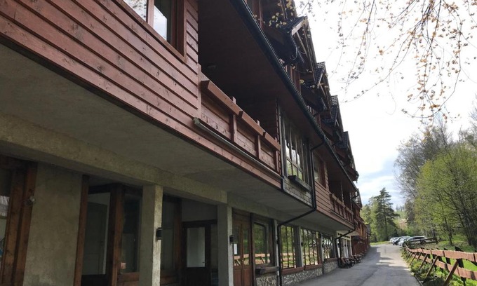Tatranska Lomnica Apartamento | Apartmán pod Lomnickým Štítom - 105m2