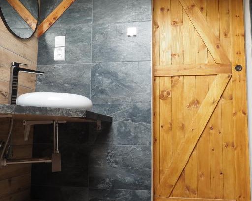 Bila Tremesna Apartamento | Apartmán U Borovice