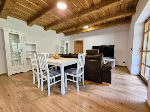 Velke Karlovice Apartamento | Apartmán u Ondrucha