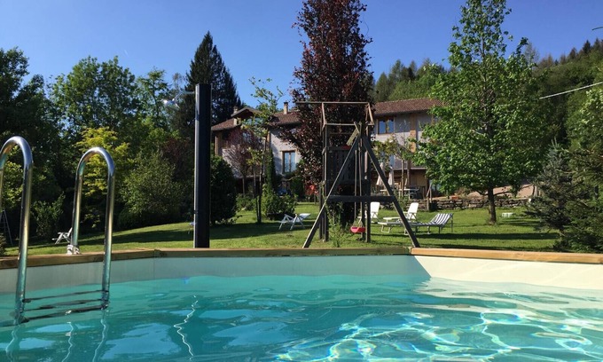Montegrino Valtravaglia Apartamento | Apartment Cascina Cadorna 1