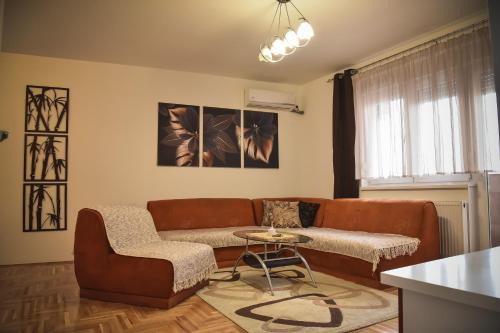 Sombor Apartamento | Apartman Dado