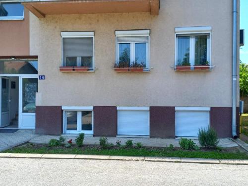 Surcin Apartamento | Apartman DUDA Surčin