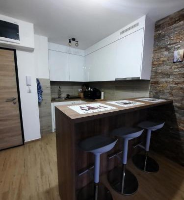 Divcibare Apartamento | APARTMAN GREEN HILLS 20