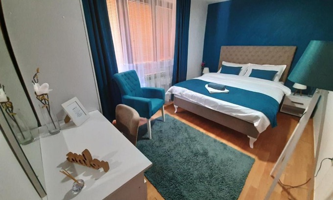 Foca Apartamento | Apartman Lara