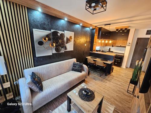 Zrenjanin Apartamento | Apartman Lena
