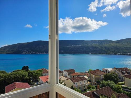 Topla Apartamento | Apartman Mano